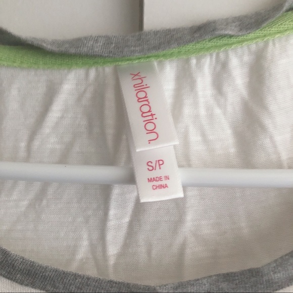 Graphic Tee - Picture 3 of 4